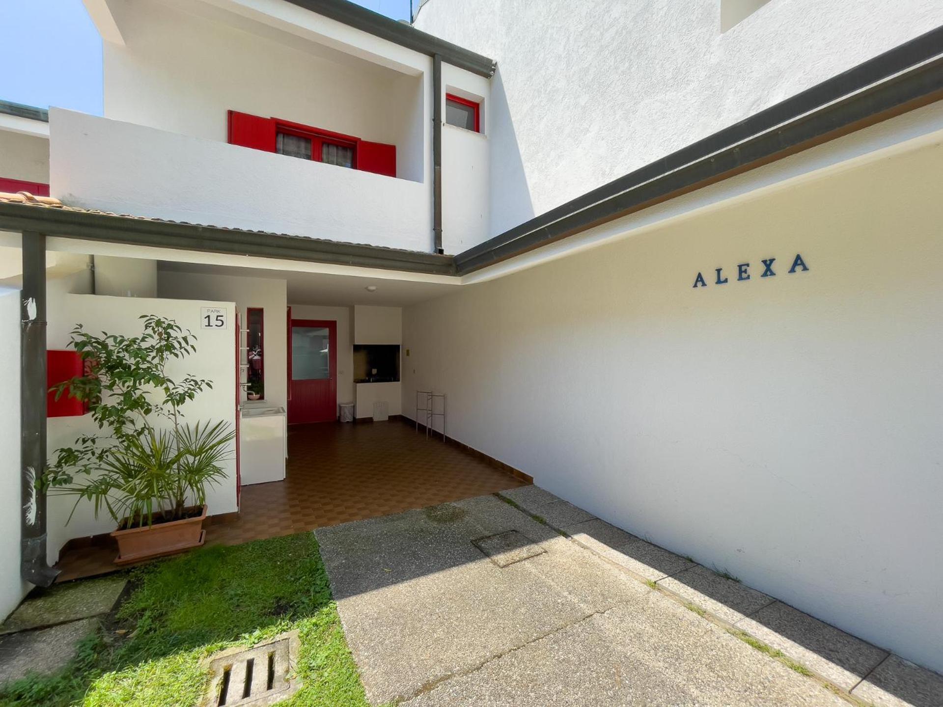 Alexa Casa de Férias *